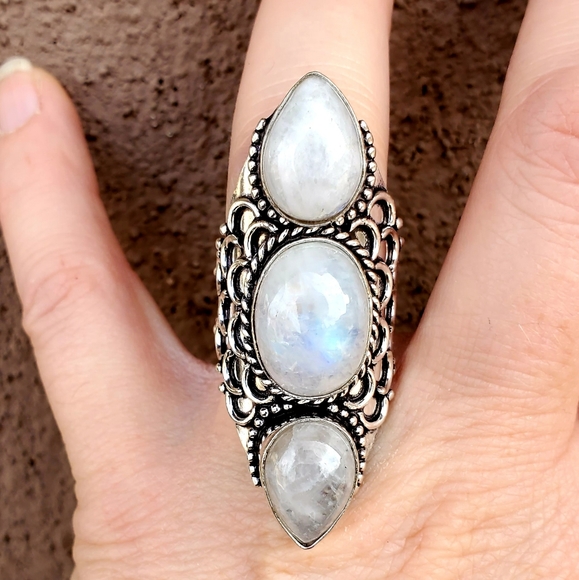 New Rainbow Moonstone 925 Silver Statement Ring. - Picture 5 of 16